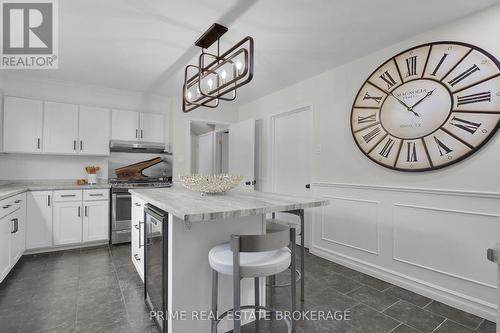 58 Andover Drive, London, ON - Indoor Photo Showing Kitchen With Upgraded Kitchen