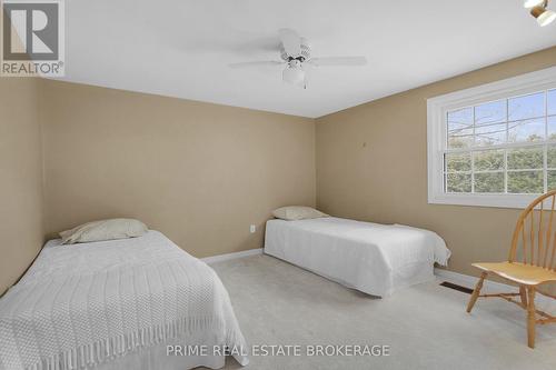 58 Andover Drive, London, ON - Indoor Photo Showing Bedroom