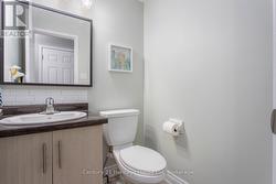 Powder room, main floor - 