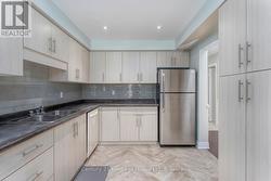 Kitchen, extra storage cabinets, backsplash - 