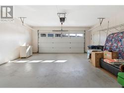 Double Garage - 