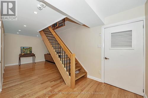 692 Highland Avenue, Ottawa, ON - Indoor Photo Showing Other Room