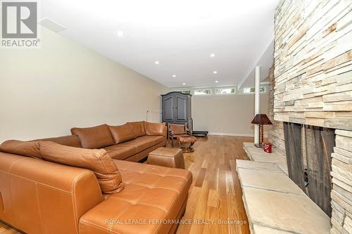 692 Highland Avenue, Ottawa, ON - Indoor With Fireplace