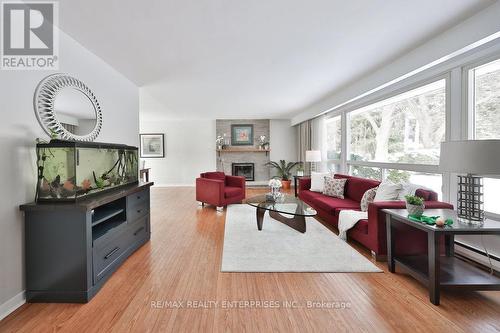 1169 Wildfield Crescent, Mississauga, ON - Indoor Photo Showing Living Room With Fireplace