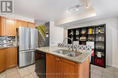 93 Steele Park, Ottawa, ON - Indoor Photo Showing Kitchen With Double Sink