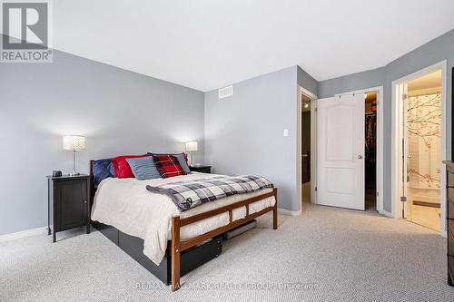 93 Steele Park, Ottawa, ON - Indoor Photo Showing Bedroom