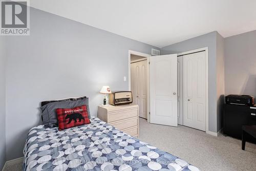 93 Steele Park, Ottawa, ON - Indoor Photo Showing Bedroom