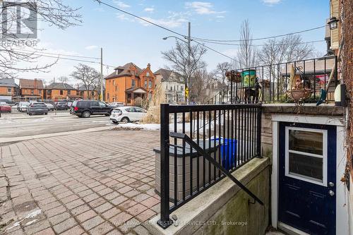 Separate entrance to basement apartment - 267 Herkimer Street, Hamilton, ON - Outdoor