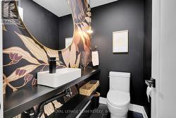 Sunning main floor bathroom - 