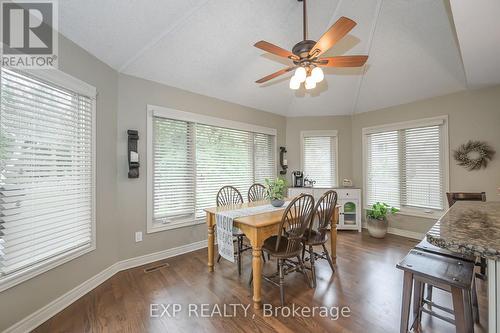 22 Glenridge Crescent, London, ON - Indoor Photo Showing Dining Room