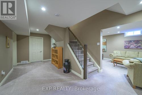 22 Glenridge Crescent, London, ON - Indoor