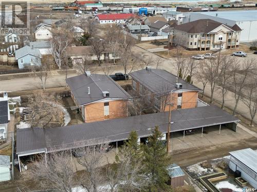 301 - 309 3Rd Avenue W, Assiniboia, SK - Outdoor