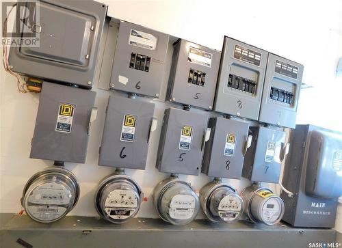 301 - 309 3Rd Avenue W, Assiniboia, SK - Indoor