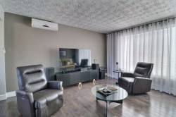 Salon - 