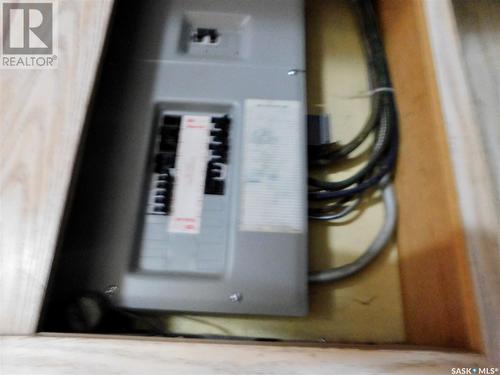 517 3Rd Avenue E, Assiniboia, SK - Indoor Photo Showing Basement