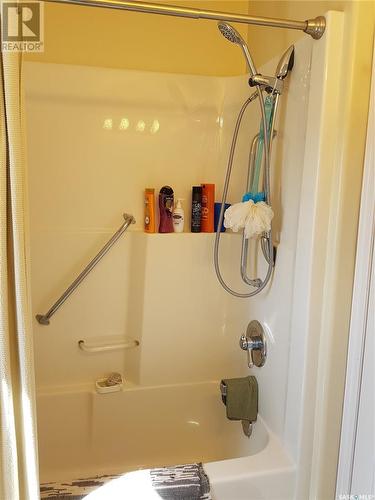 325 Ruby Drive, Coteau Rm No. 255, SK - Indoor Photo Showing Bathroom
