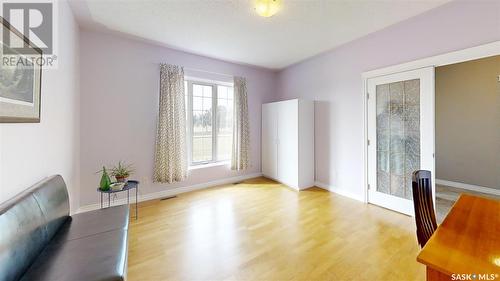 801 13Th Avenue E, Kindersley, SK - Indoor