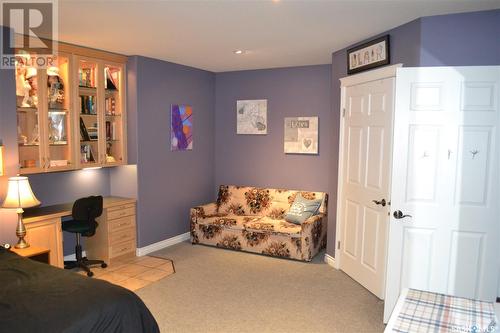 801 13Th Avenue E, Kindersley, SK - Indoor Photo Showing Bedroom