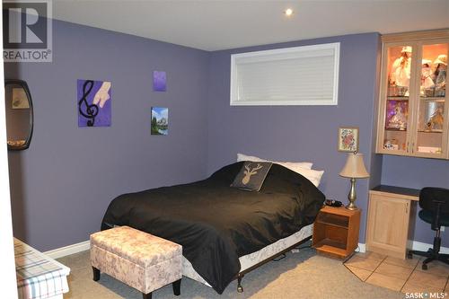 801 13Th Avenue E, Kindersley, SK - Indoor Photo Showing Bedroom