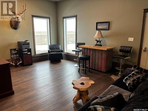 801 13Th Avenue E, Kindersley, SK - Indoor