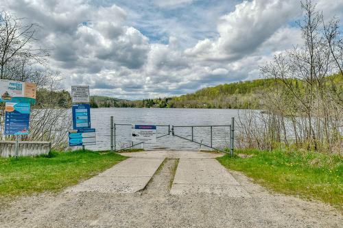 Nearby - Ch. Des Buses, Nominingue, QC 