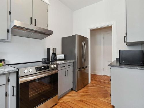 31 Main Street, Liverpool, NS 