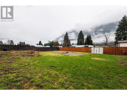 3118 Slocan Park Road, Slocan Park, BC - Outdoor With Backyard
