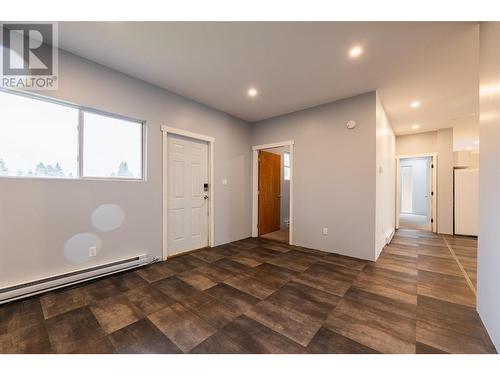 3118 Slocan Park Road, Slocan Park, BC - Indoor Photo Showing Other Room