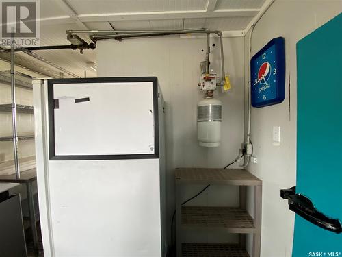 418 1St Avenue E, Leader, SK 