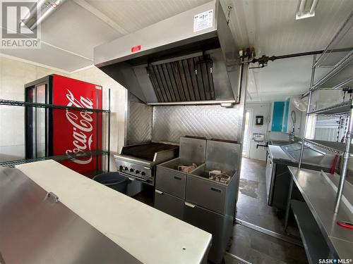 418 1St Avenue E, Leader, SK 