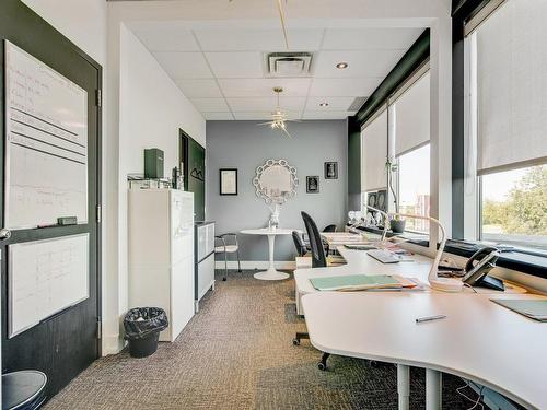 Office - 200-130 Boul. De Mortagne, Boucherville, QC - Indoor