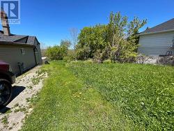 1 BALL AVENUE  St. Catharines (Burleigh Hill), ON L2T 1B4