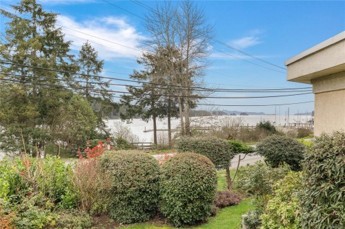 32-258 Lower Ganges Rd, Salt Spring, BC 