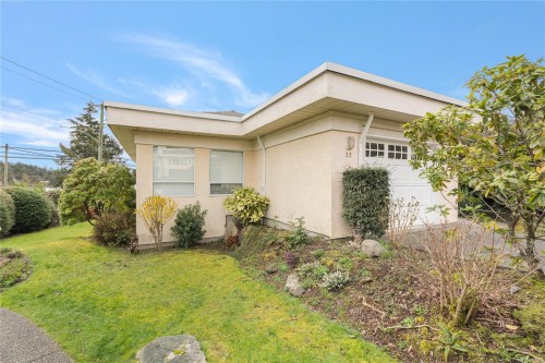 32-258 Lower Ganges Rd, Salt Spring, BC 