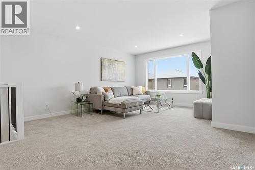 372 Leskiw Bend, Saskatoon, SK - Indoor