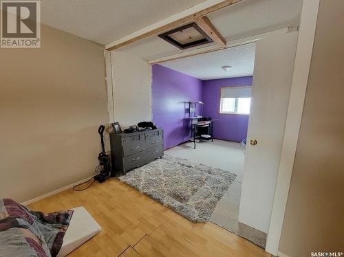 5034 Mirror Drive, Macklin, SK - Indoor Photo Showing Bedroom