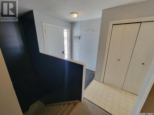 5034 Mirror Drive, Macklin, SK - Indoor Photo Showing Other Room