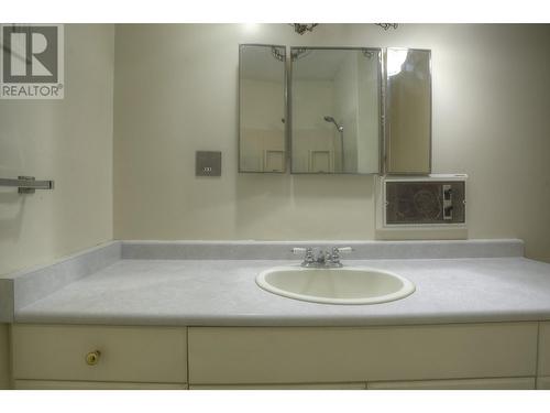 217 Mountview Drive, Williams Lake, BC - Indoor Photo Showing Bathroom