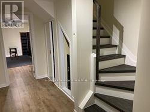 LOWER - 3156 BENTLEY DRIVE , Mississauga, Ontario L5M 6V8 2