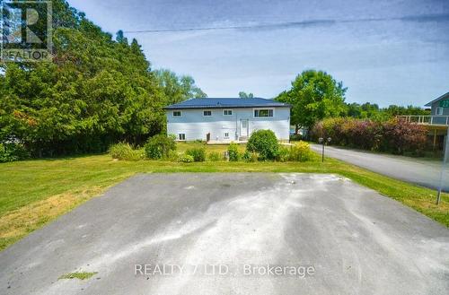 22 LAWRENCE STREET N  Kawartha Lakes, ON K9J 6X3