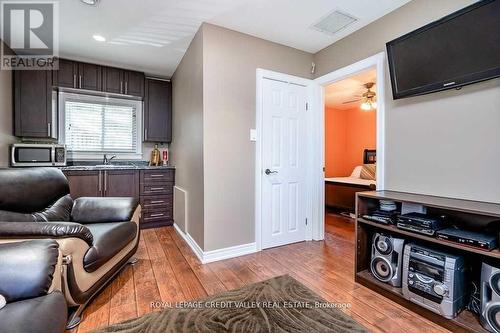 230 Robins Point Road, Tay, ON - Indoor