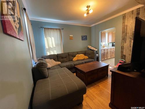 Sampson Acreage, Kindersley Rm No. 290, SK - Indoor Photo Showing Living Room