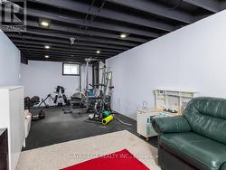 Need a work out space?? Lots of height ! - 