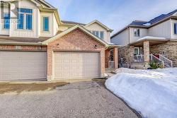 63 HUCK CRESCENT  Kitchener, ON N2N 0A4