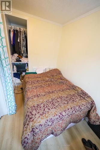 552 Adelaide Street N, London, ON - Indoor Photo Showing Bedroom