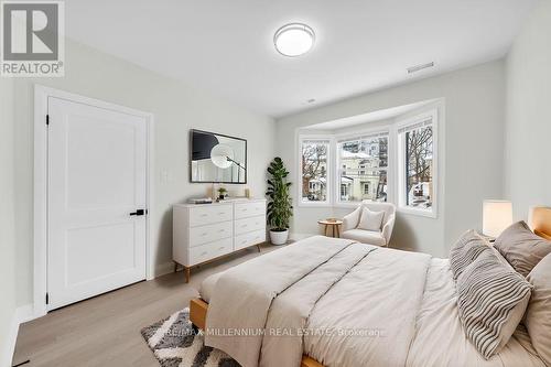 124 Church Street, Kitchener, ON - Indoor Photo Showing Bedroom