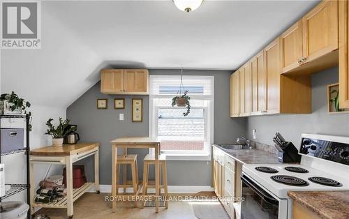 28 Beattie Avenue, London, ON - Indoor Photo Showing Kitchen