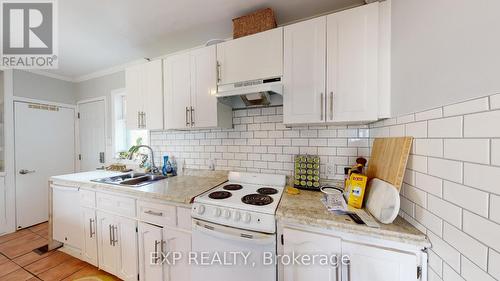 553 Quebec Street, London, ON - Indoor Photo Showing Kitchen With Double Sink