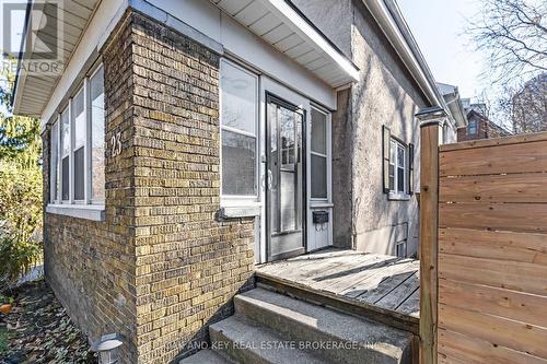 23 Carfrae Street, London, ON - Outdoor With Exterior