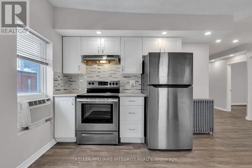 1 - 115 Percy Street, Ottawa, ON - Indoor Photo Showing Kitchen With Stainless Steel Kitchen